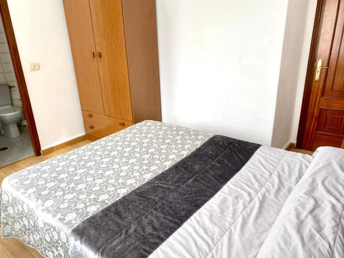 Garden Lodge Hostal Evencio Ribadavia Ngoại thất bức ảnh