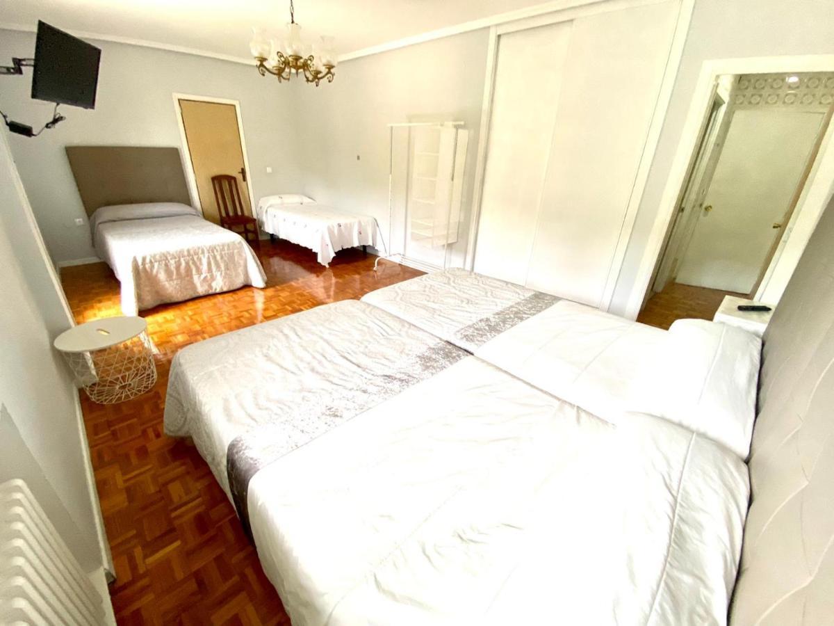 Garden Lodge Hostal Evencio Ribadavia Ngoại thất bức ảnh